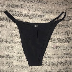 Kendall + Kylie bikini bottoms